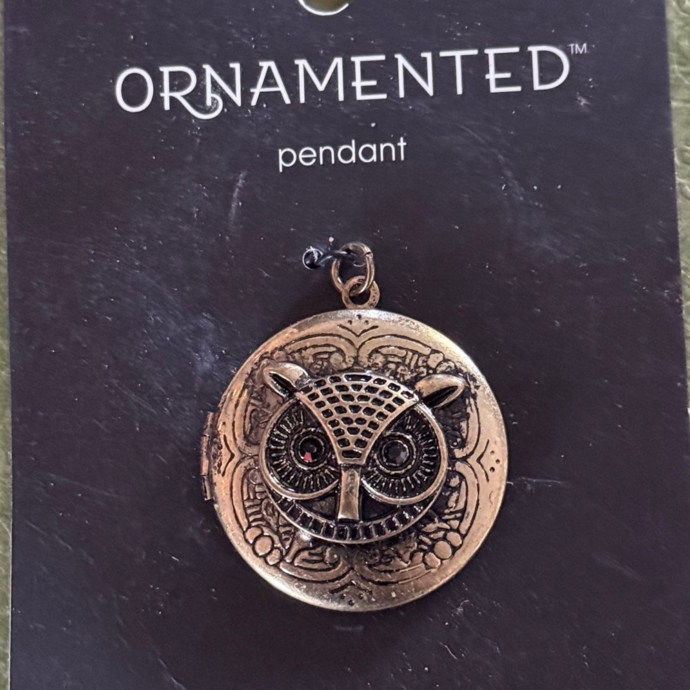 Gold Owl Pendant